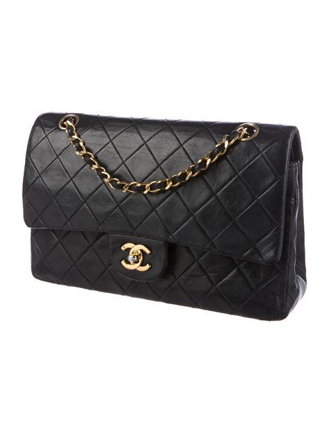 chanel vintage classic double flap